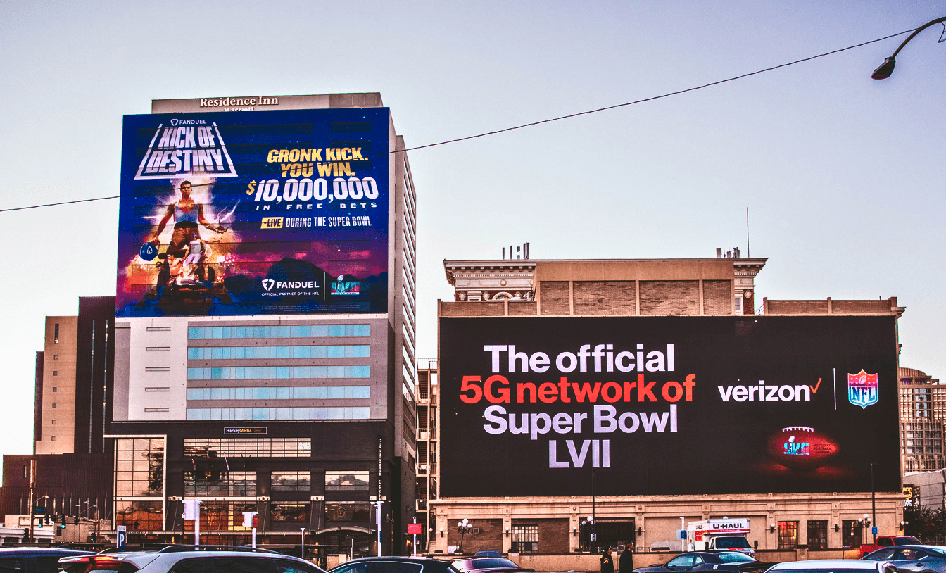 Harkey Media develops two Downtown Phoenix, AZ Spectacular Static Walls.